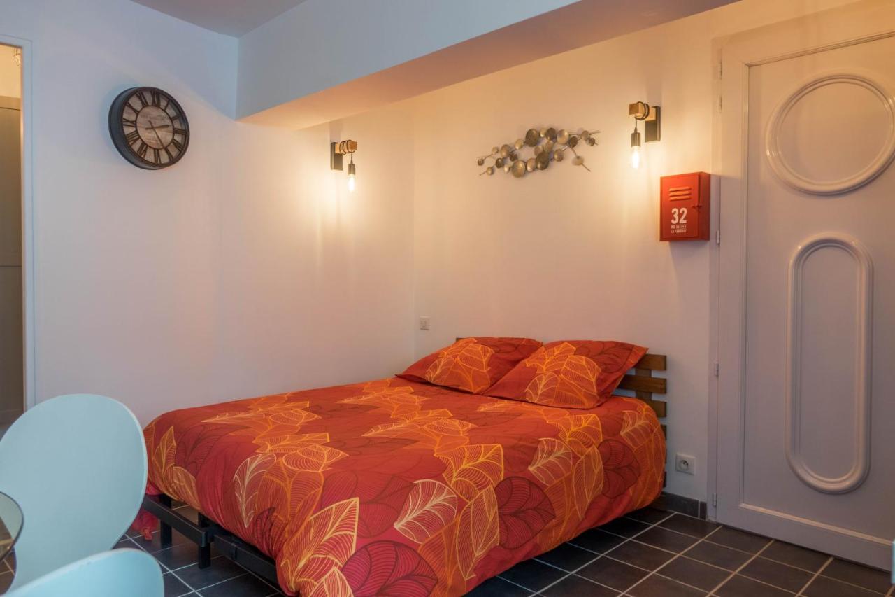 Saint-Denis-de lʼHôtel Studio Le Ligerien מראה חיצוני תמונה